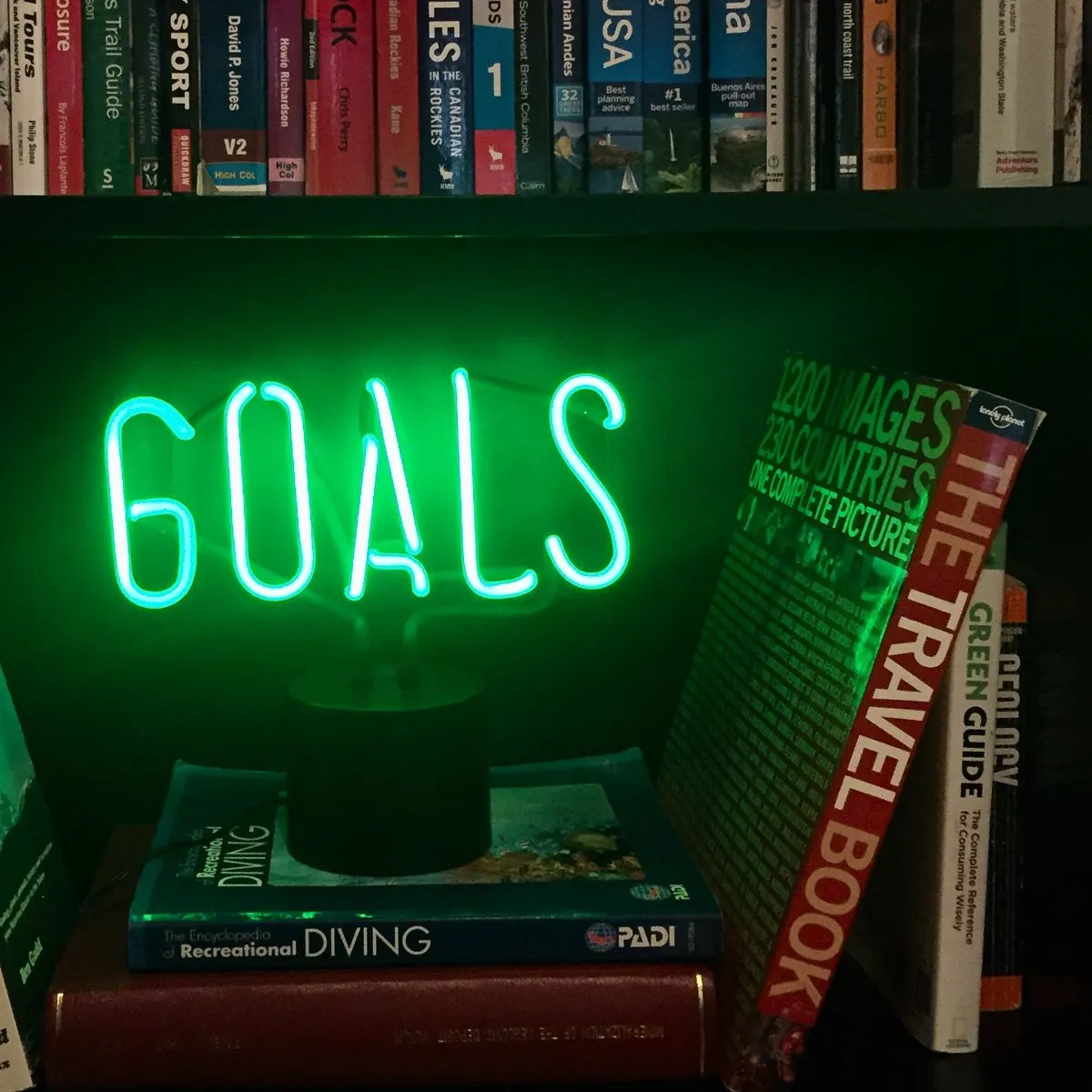 Amped & Co GOALS Real Neon Light Handcrafted Novelty Desk Lamp, Large 9.6x9.6, Green Glass