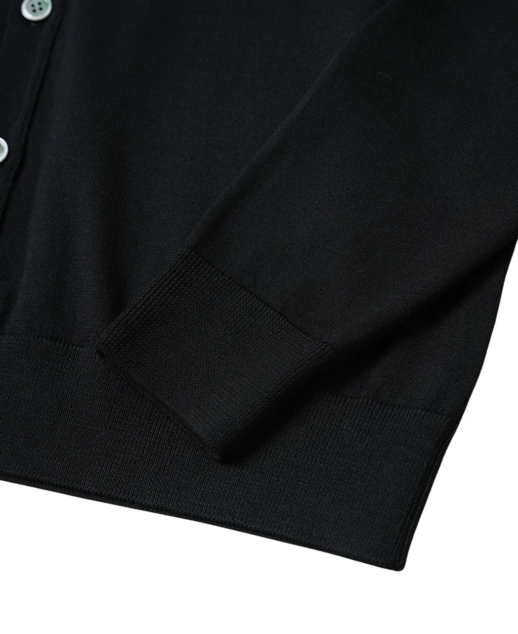 FF30G Cardigan Super Extra Fine Merino Wool