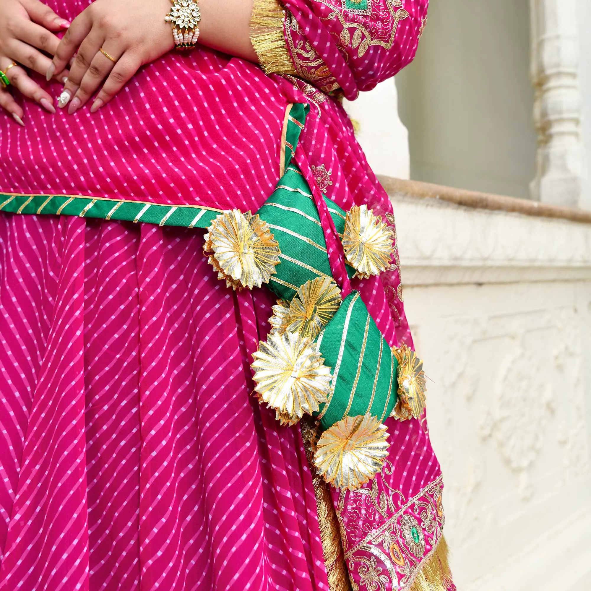 Kohinoor-Rani Pink Mothra Embroidered Poshak Lehenga Set