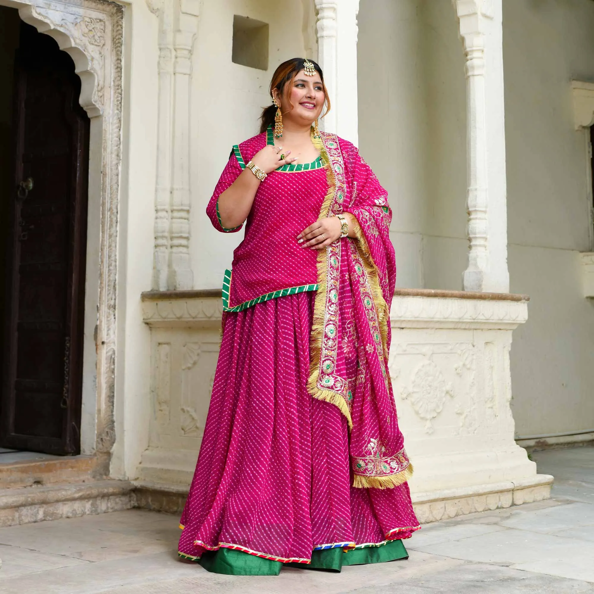 Kohinoor-Rani Pink Mothra Embroidered Poshak Lehenga Set