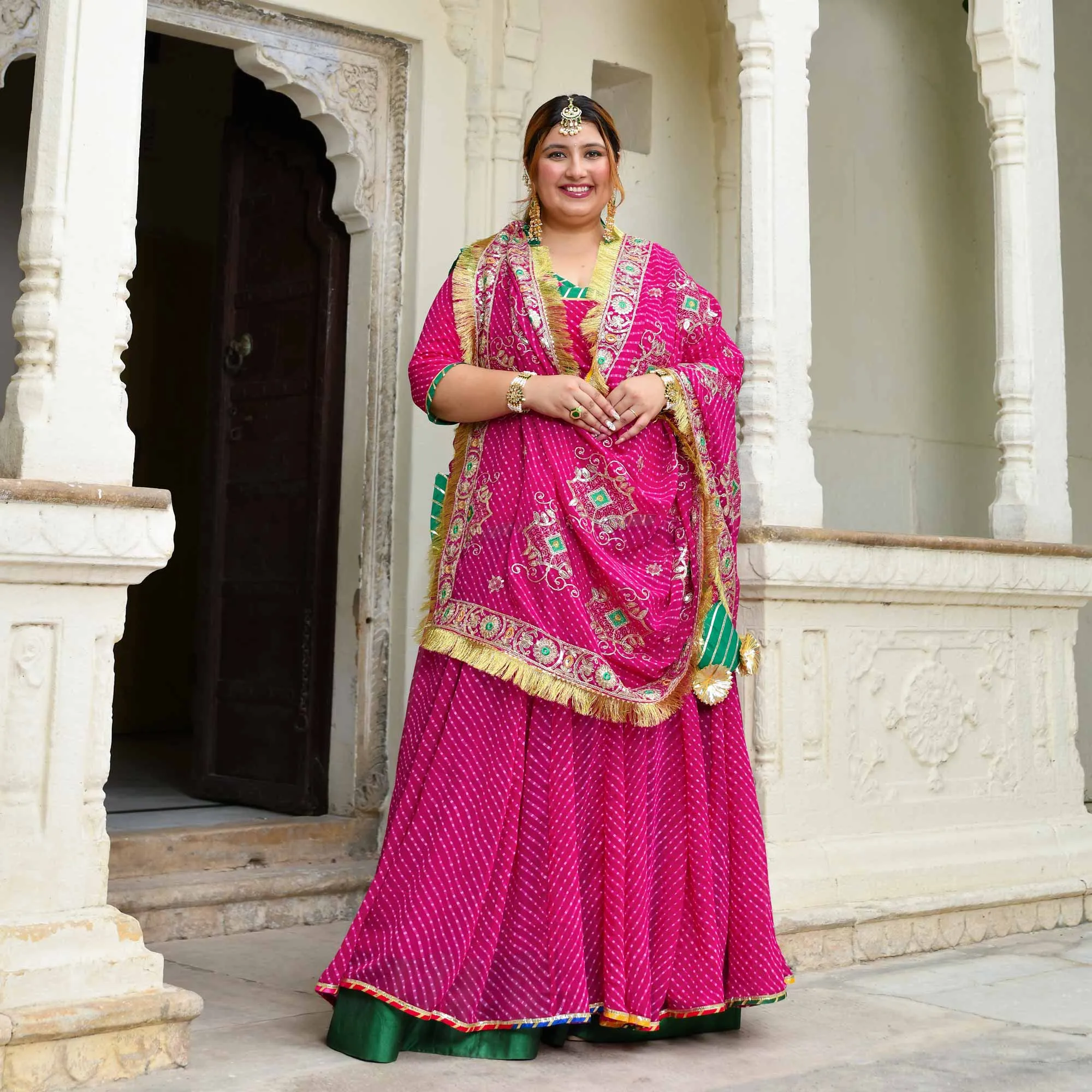 Kohinoor-Rani Pink Mothra Embroidered Poshak Lehenga Set