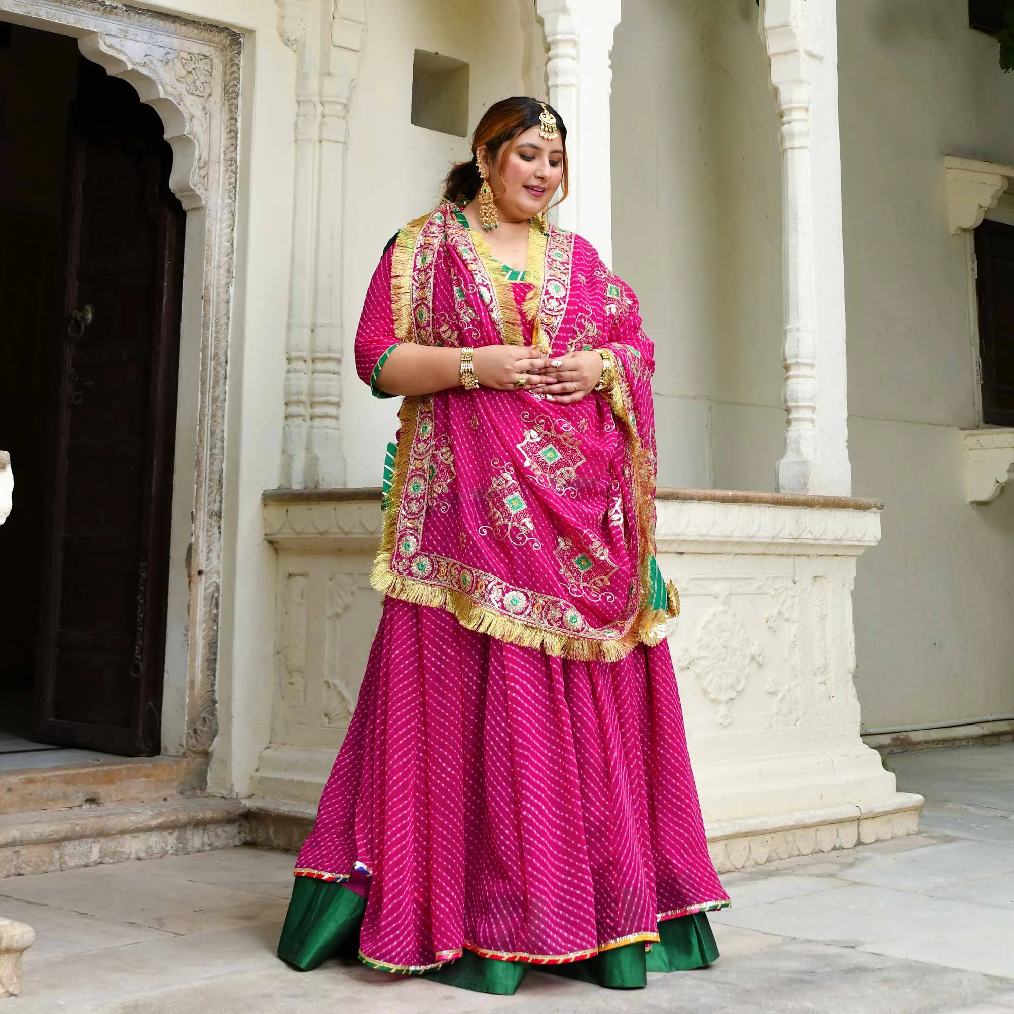 Kohinoor-Rani Pink Mothra Embroidered Poshak Lehenga Set