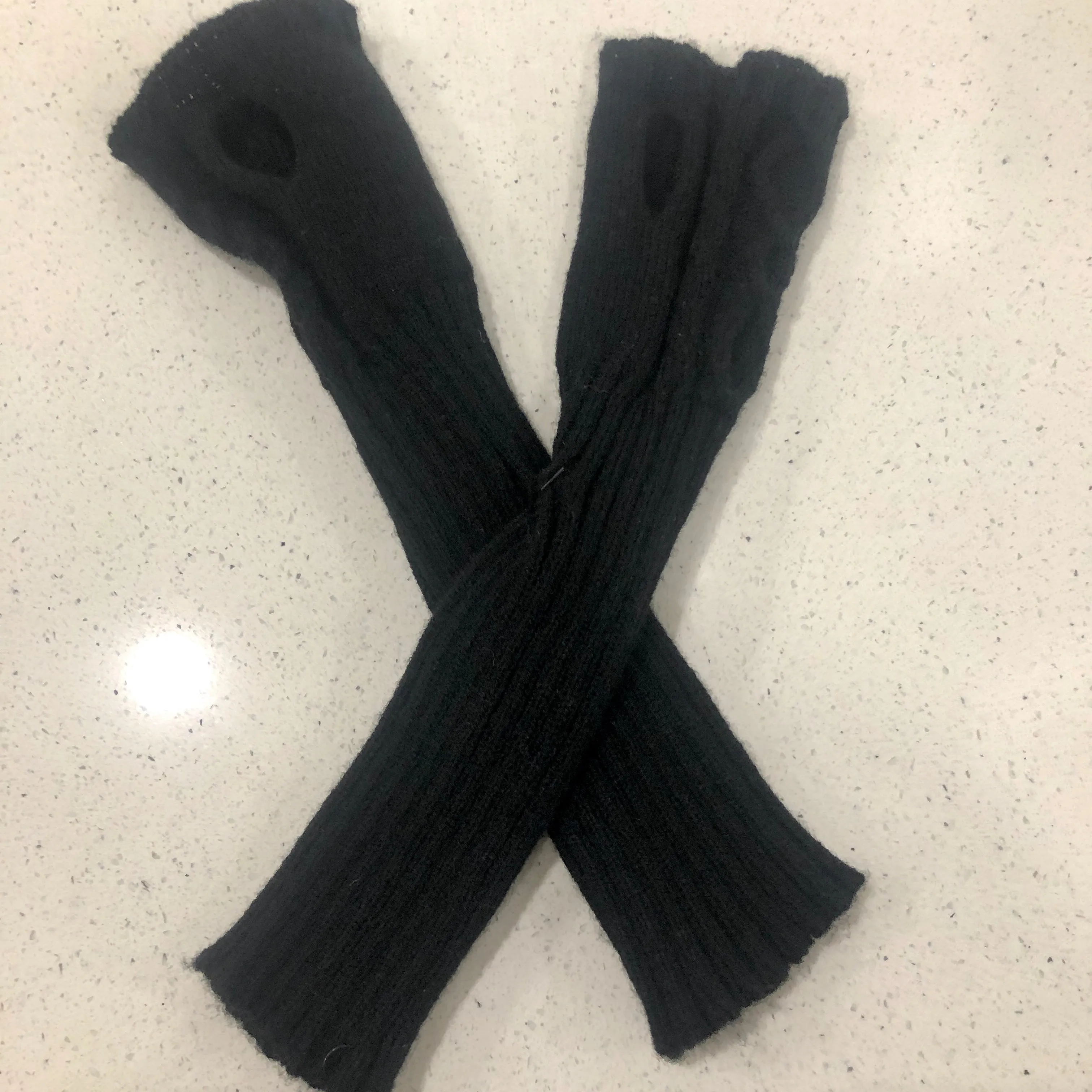 NÜ Knitted Arm Warmers